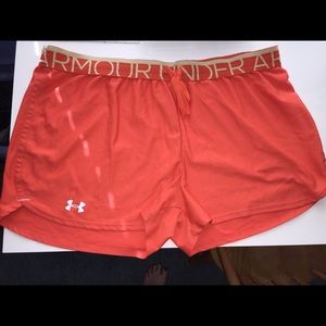 Under Armor Running Shorts size XL